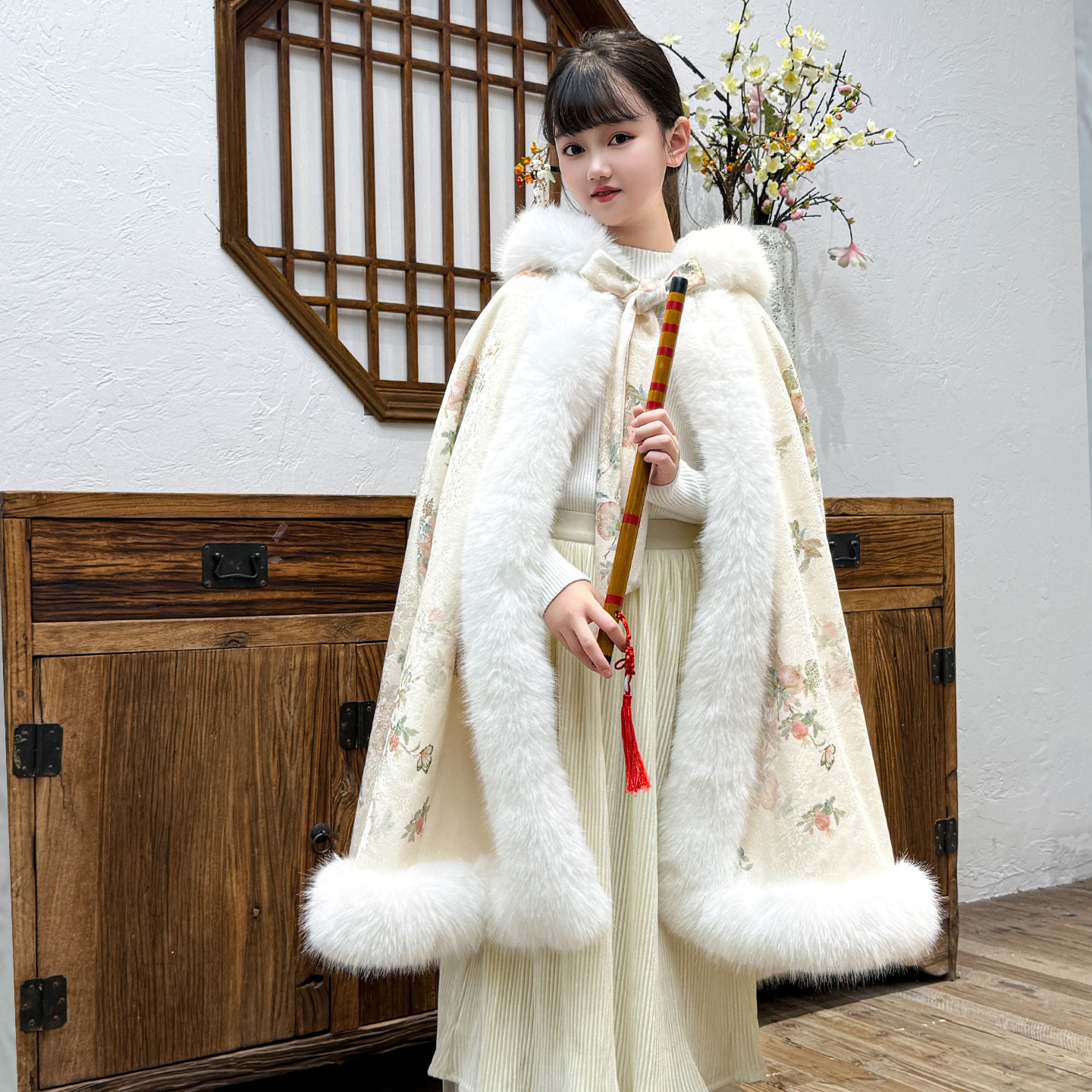 儿童汉服长款斗篷女童秋冬季中国风公主表演连帽披风加绒保暖披肩