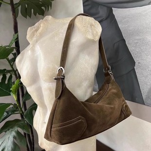 美式小众设计轻奢高级鹿皮绒复古美拉德软皮磨砂酷辣妹机车腋下包