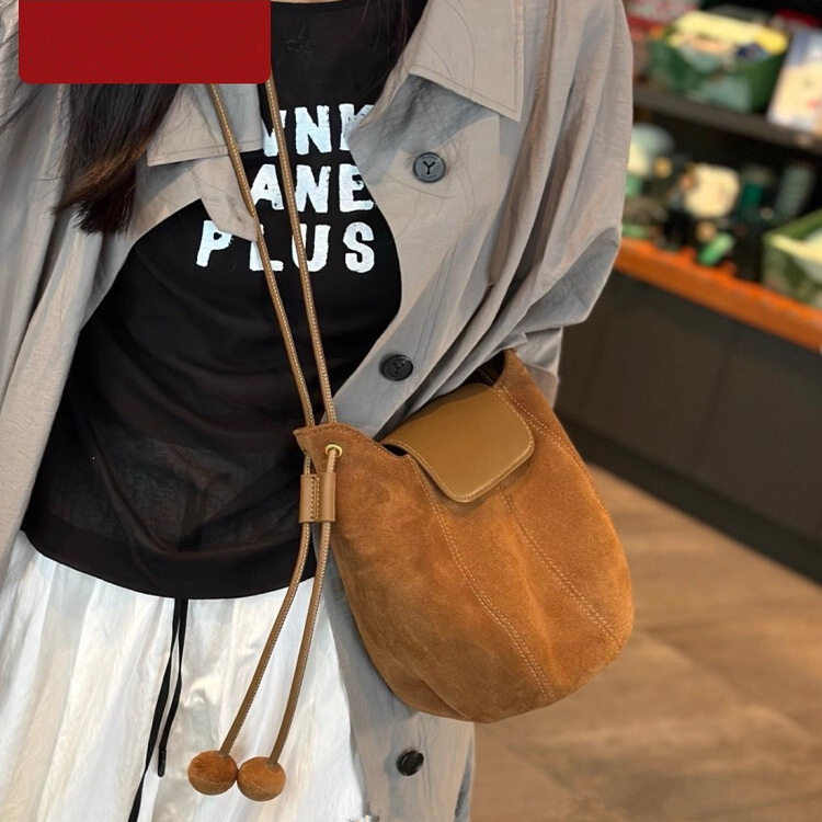 水桶包包女2025新款磨砂软皮单肩腋下包大容量南瓜包鹿皮斜挎女包,箱包皮具/热销女包/男包,通用款女包,淘宝优惠券,粉丝福利购,淘宝优惠卷