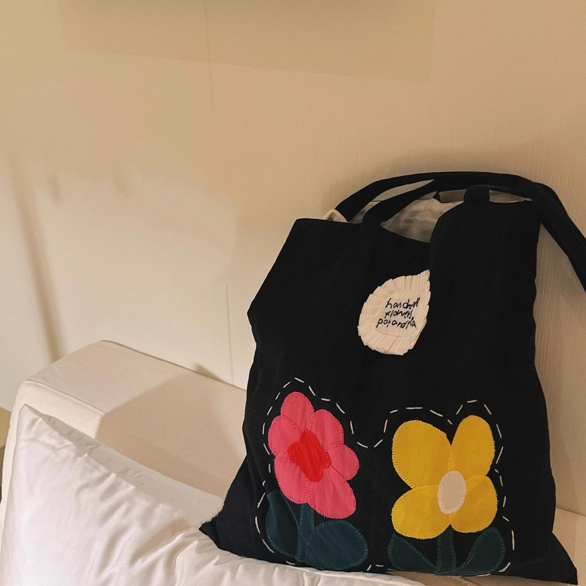 2025春装新文私物敲好用手工缝绣立体拼接花朵文艺女单肩布袋包