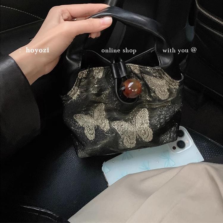 2025新款鎏金蝴蝶刺绣新中式复古高质感手提单肩斜挎小众设计包女