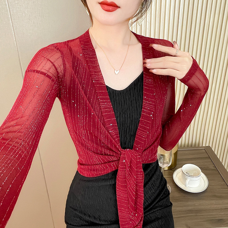 网纱防晒开衫女夏季2026新款薄款红色外搭吊带裙罩衫短款夏天披肩图片