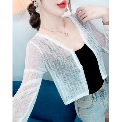 夏季长袖防晒披肩女外搭配吊带裙的罩衫时尚短款小个子开衫薄外套