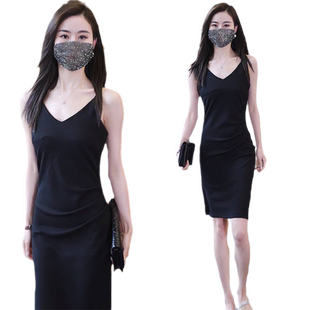 黑色网红爆款显瘦吊带褶皱收腰显高质感洋气夏季时尚裙子百搭