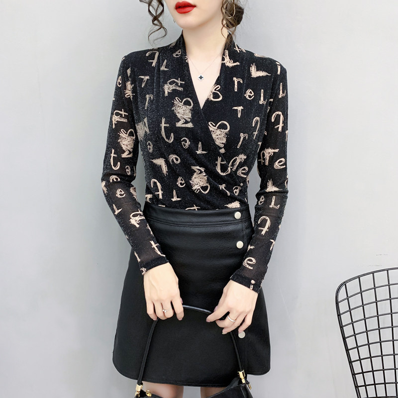 网纱打底衫女秋冬新款黑色内搭小衫高档洋气遮肚子上衣女百搭T恤