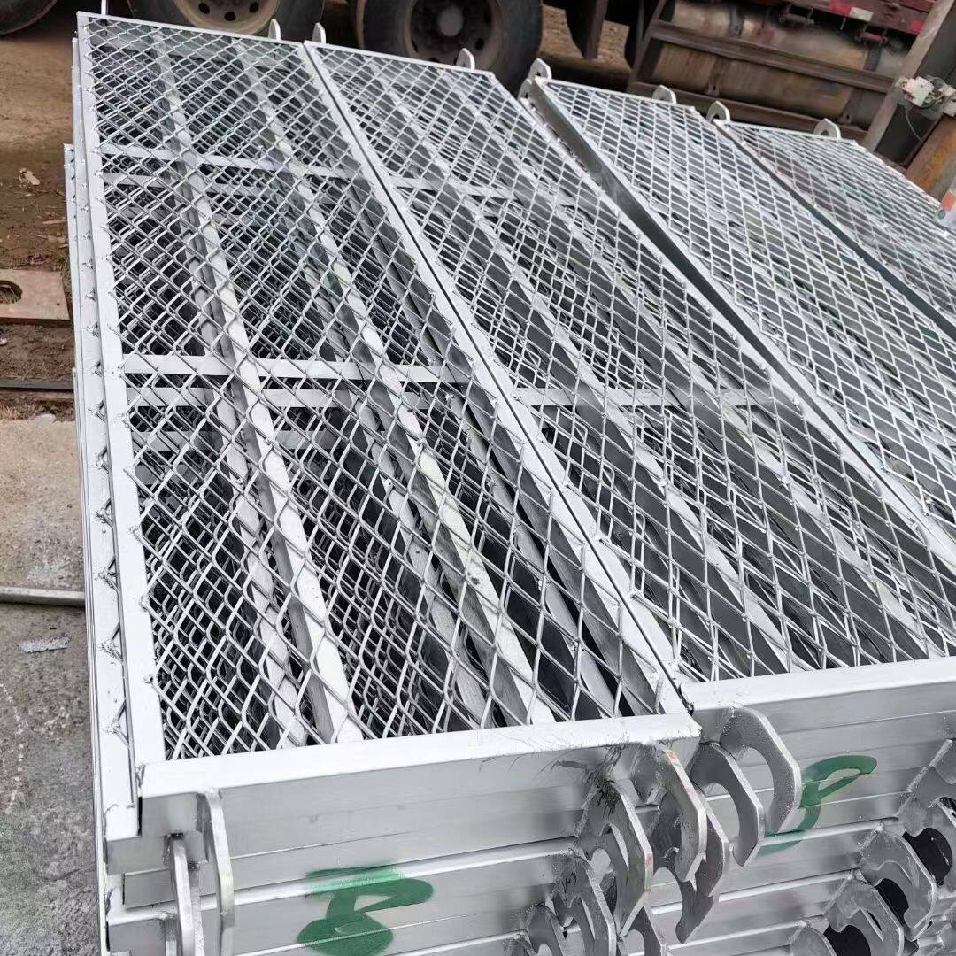 德国品质脚手架踏板移动加厚镀锌冲孔脚踏板跳板热镀锌厂家台板配