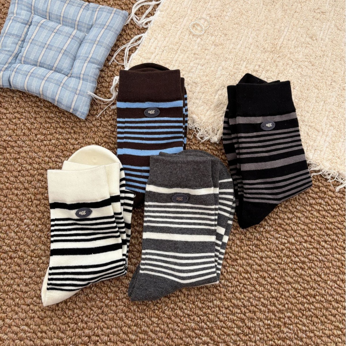 ins韩系无骨堆堆袜子女日系撞色条纹egg纽扣植绒条纹JK百搭基础