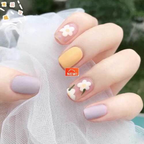 24pcs Small Fresh White Flowers Decorated Frosted Matte