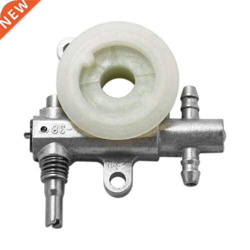 2500/3800 Chainsaw Spare Parts Chainsaw Oil Pump With Worm D