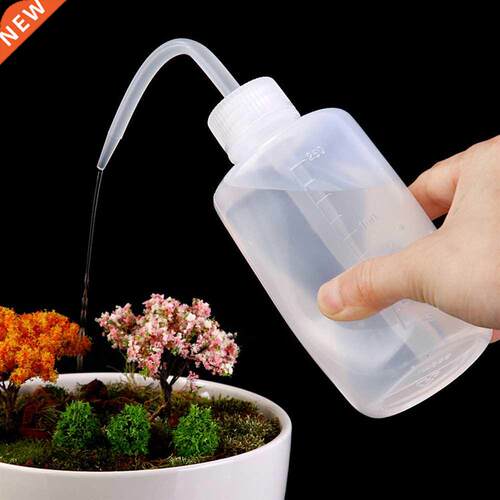 Non-Spray Squeeze Bottle Watering The Flowers Dispenser Liqu