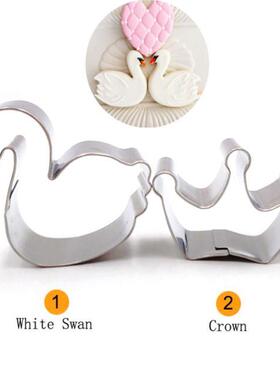 2pcs/set Stainless Steel Cookie Cutter Roantic Princess Cro