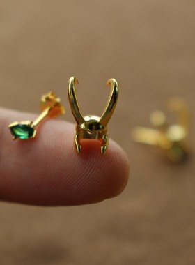 925 Sterling Silver Loki Helmet earring Avenger Charm Superh