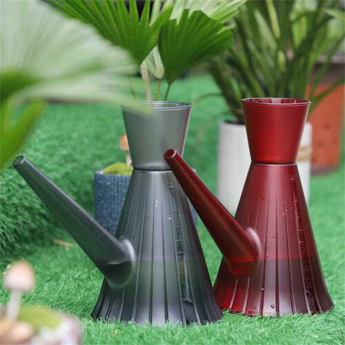 Plastic Watering Can Home Garden Plant Flowers Water Feeder