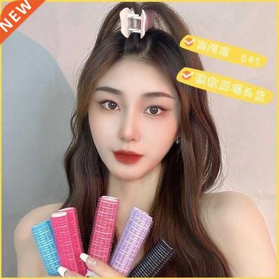 Hair bouffant artifact no trace of fixed forehead bangs fold