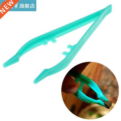 New Reptile Feeding Tweezers Clamp Pliers Plastic Feeder Cli