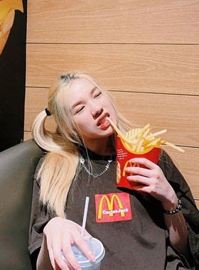 Travis Scotts Staff T Shirts 2021 Trendy Hip Hop Hommes Femm