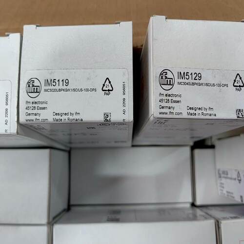 易福门IM5129 电感式传感器220/个 不议价(议价）