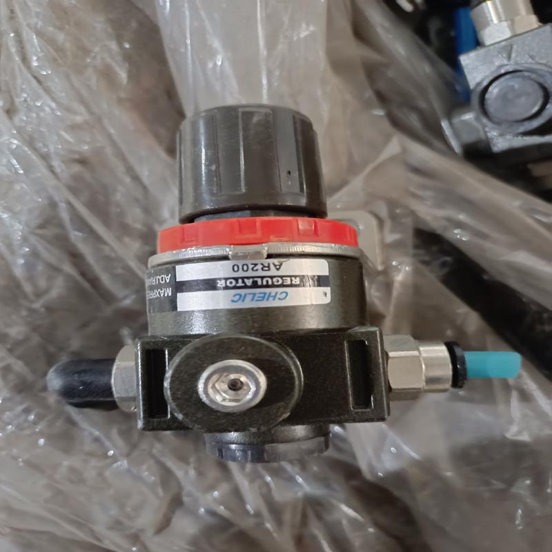 拆机二手气立可调压阀AR200，现货出售，有批量，成(议价）