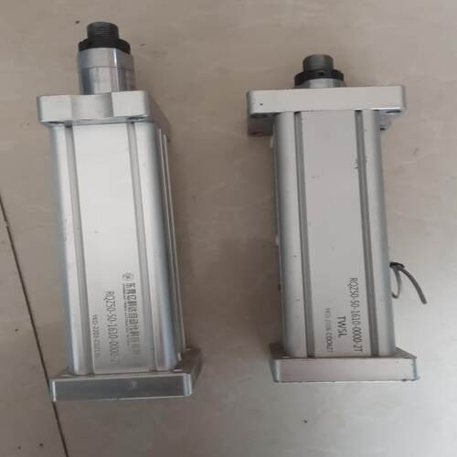 140包邮！拆机东莞亿科达自动化电缸型号:RQZ50(议价）