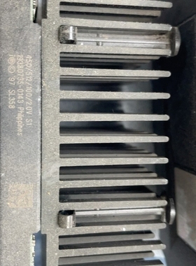 英特尔奔腾450/512/100/2.0 VS1，两个，售出 议价