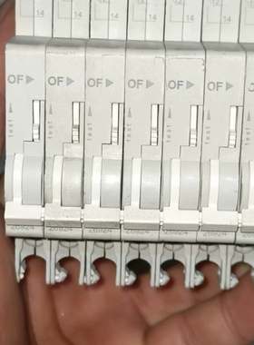 26924辅助触点 型号 OF 26924，用于C6 议价