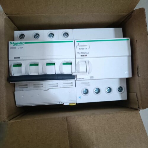 施耐德IC65N漏电保护器，4P C63A，带漏电保护功能， 议价