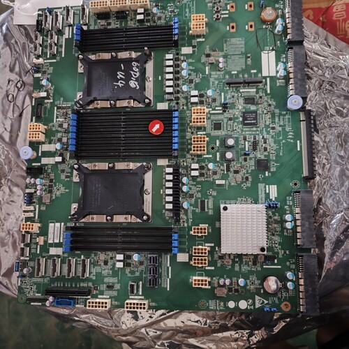 宁畅x640-G30主板 支持6248R CPU 议价