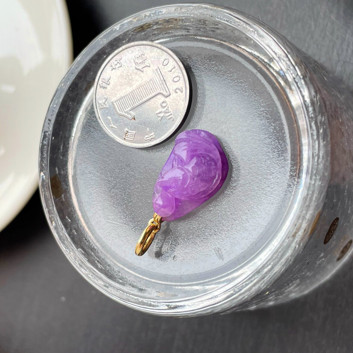 压箱底老料全玉化天然舒俱来苏纪石雕刻小鱼吊坠厚18k金镶嵌女款