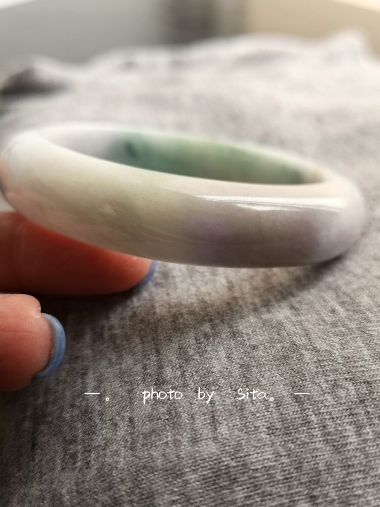 捡漏紫蓝色翡翠手镯