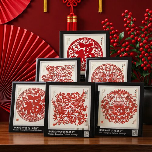 程老师剪纸画中国特色礼品送老外