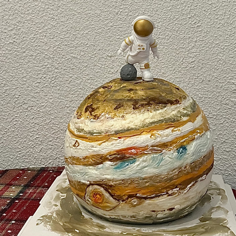 卡通创意星球宇航员摆件圆球