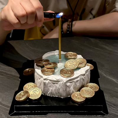 高级感男士款生日许愿池金币蛋糕