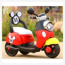 儿童玩具车女孩2021年新款男孩可坐人电动摩托车1-5岁三轮车充电