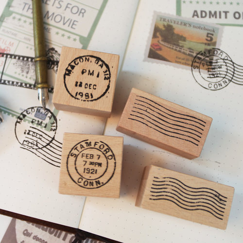 两只浣熊树脂邮戳浣熊