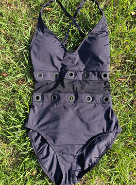 外贸设计师品牌BLEU新款时尚聚拢塑身显聚拢度假连体泳衣镂空泳装