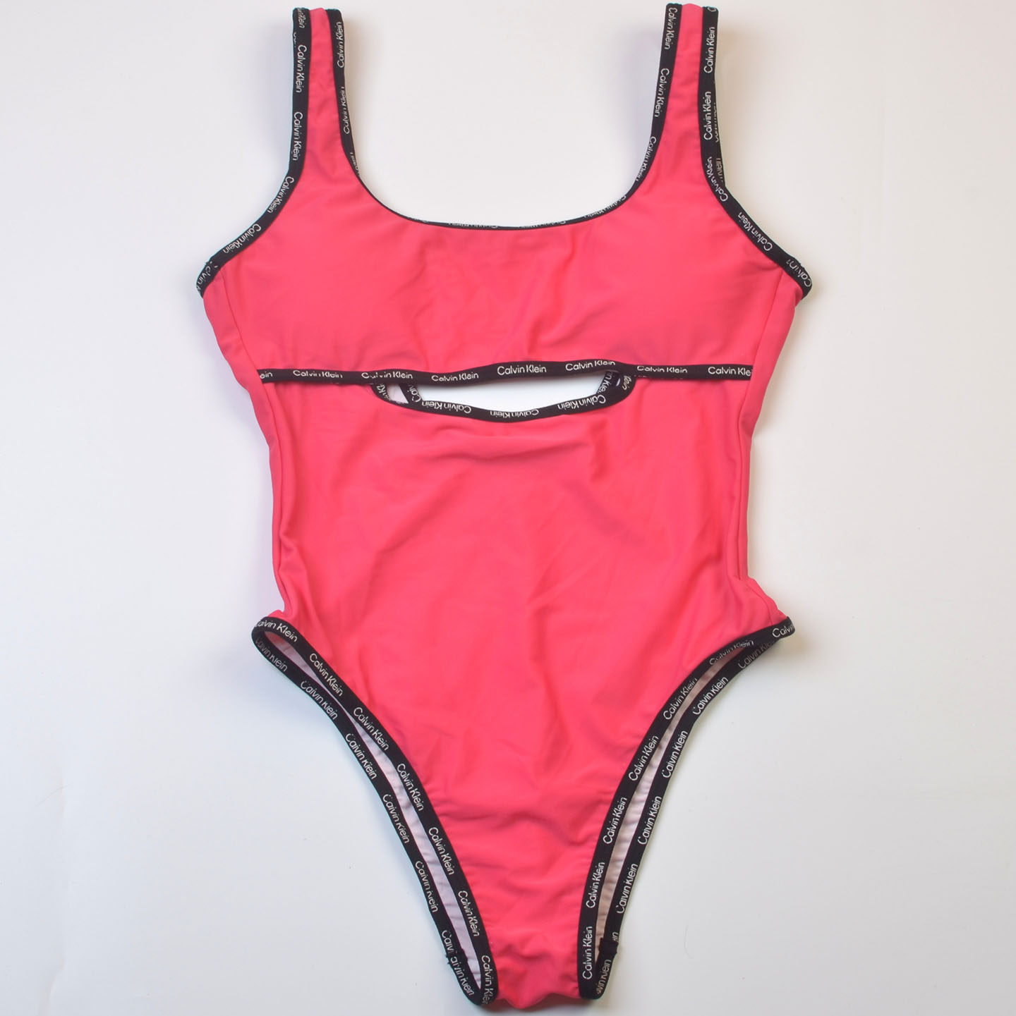 美国奢侈品牌Cal**高级感显瘦度假连体泳衣女时尚温泉泳装带胸垫