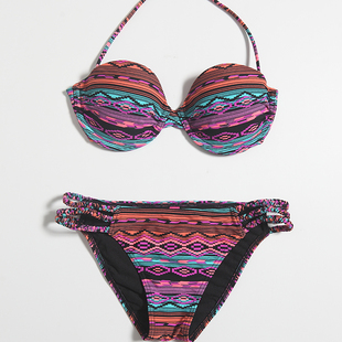 泳衣女 高品质时尚 沙滩bikini纯色小胸聚拢三角比基尼套装