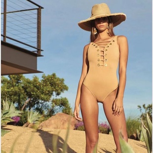 设计师品牌BLEU新款 高端纯色连体泳衣舒适聚拢显瘦带胸垫度假泳装