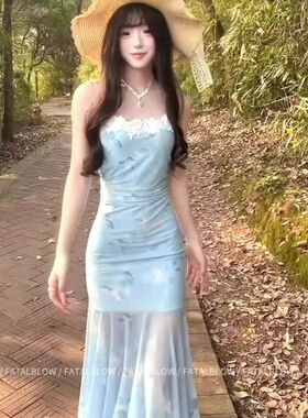 法式蓝色碎花吊带连衣裙女夏季海边度假绝美修身纯欲鱼尾包臀长裙