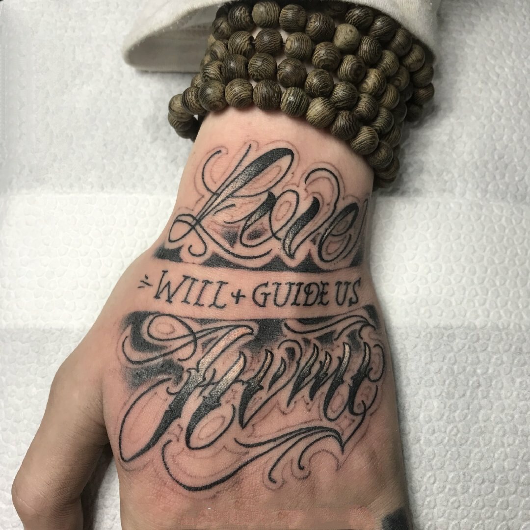 手背花体果汁草本洗不掉不反光纹身贴男女防水持久  (两张)