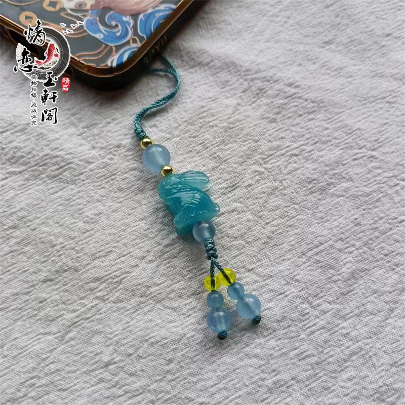 手工编织立体小兔子手机挂绳立体雕刻小兔精致钥匙扣精美饰品挂饰