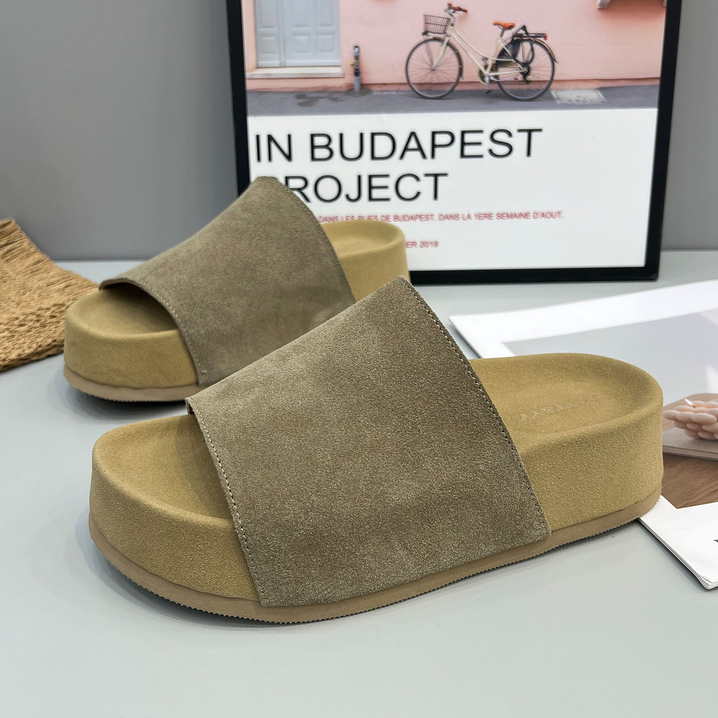 勃肯鞋女厚底增高真皮一字拖2026夏季新款舒适百搭休闲外穿凉拖鞋