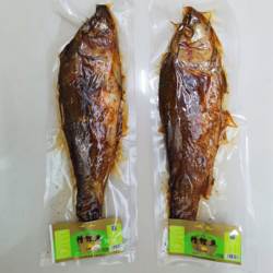 包邮山东东平湖特产五香微辣糟鱼真空即食整条熟鲤鱼袋装500克