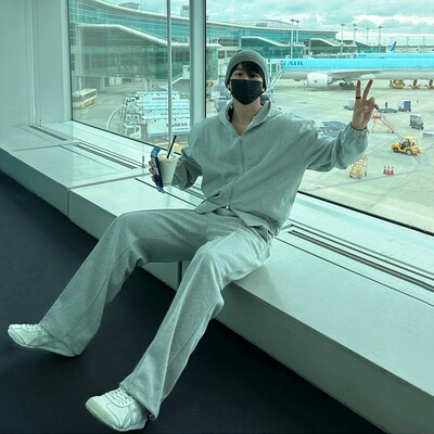 MRCYC韩版宽松连帽开衫卫衣