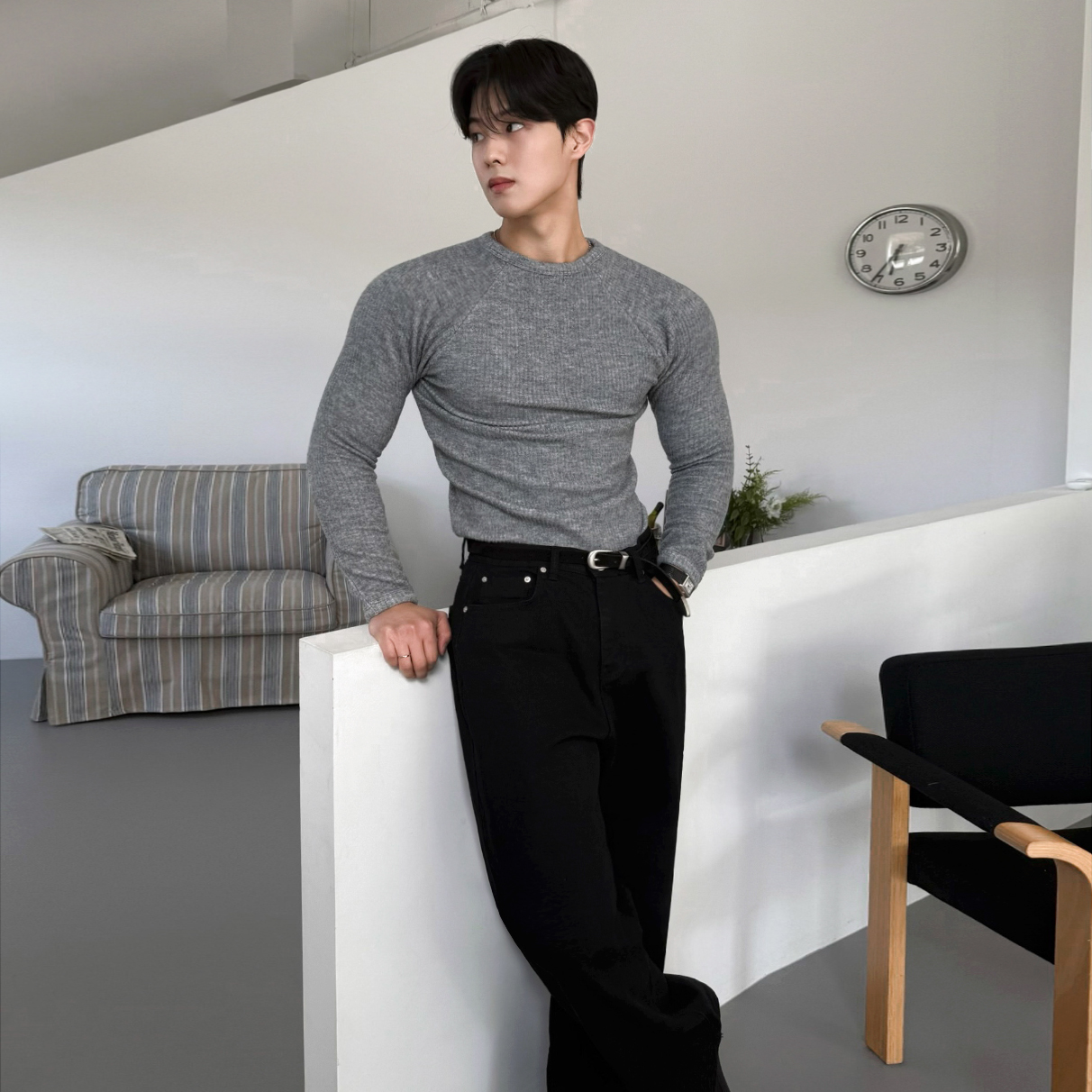 MRCYC韩系简约风纯色圆领长袖T恤