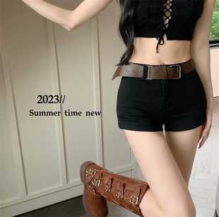 紧身包臀显瘦直筒a字阔腿超热裤 黑色辣妹性感腰带牛仔短裤 女夏季