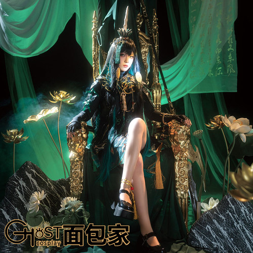 面包家战双帕尼什国潮曲雀翎cos