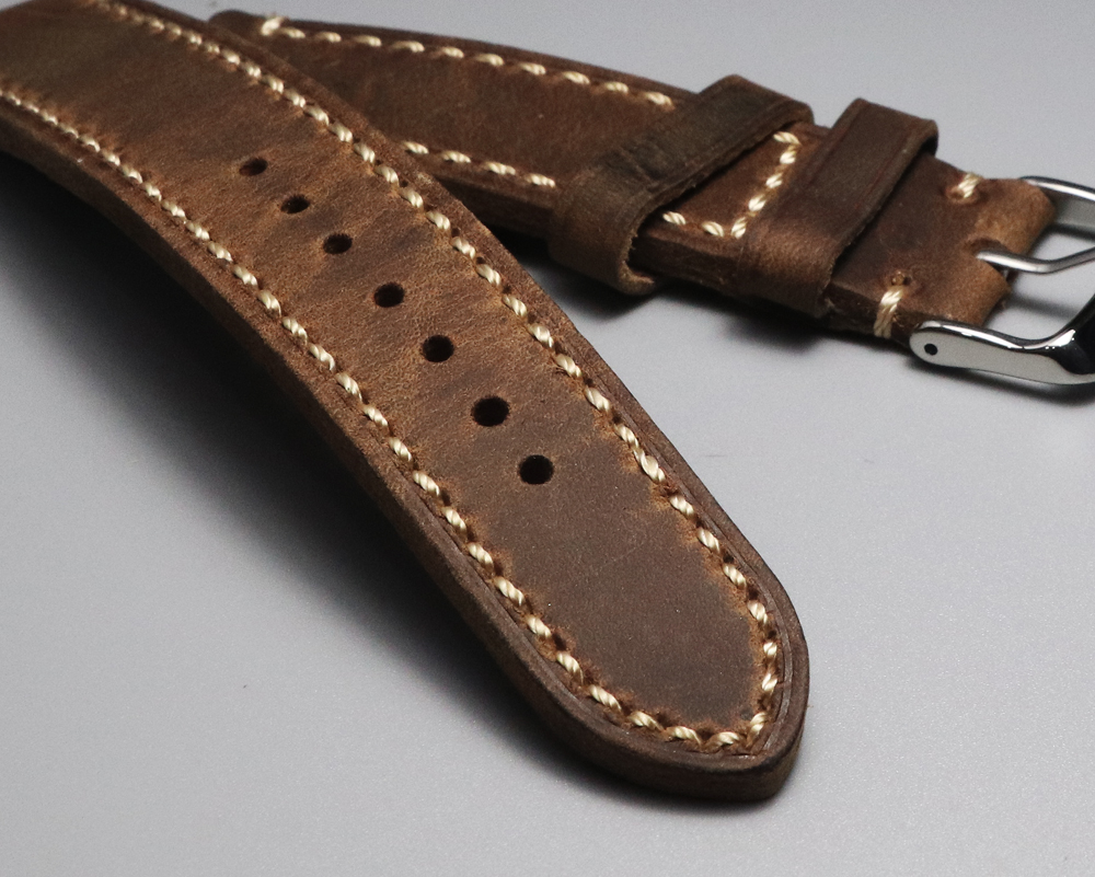 头层皮复折牢固上线磨砂手表链