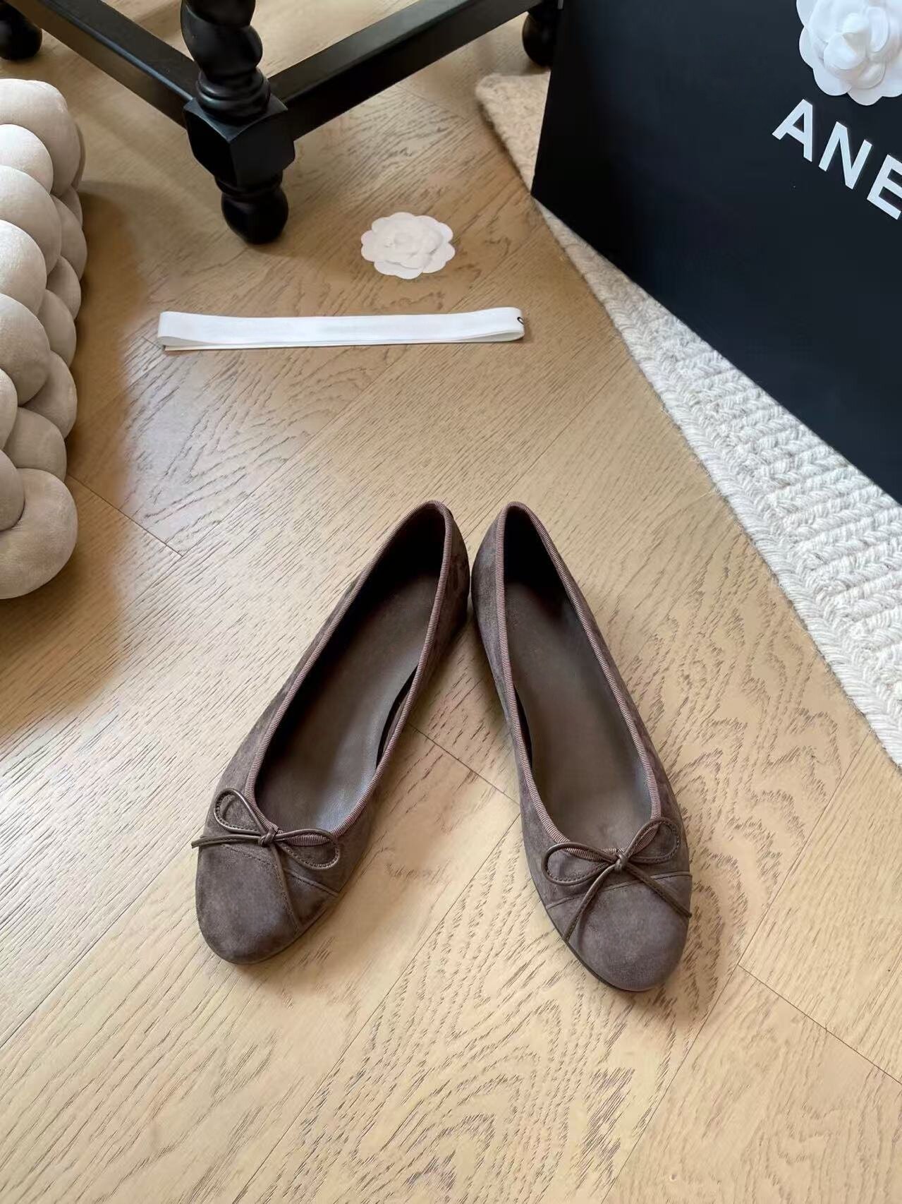 thumbnail for 2026 Spring New Bow Ballet Shoes Women's Flat Round Toe Brown Small Fragrance Single Shoes Pumps Soft Soles are versatile