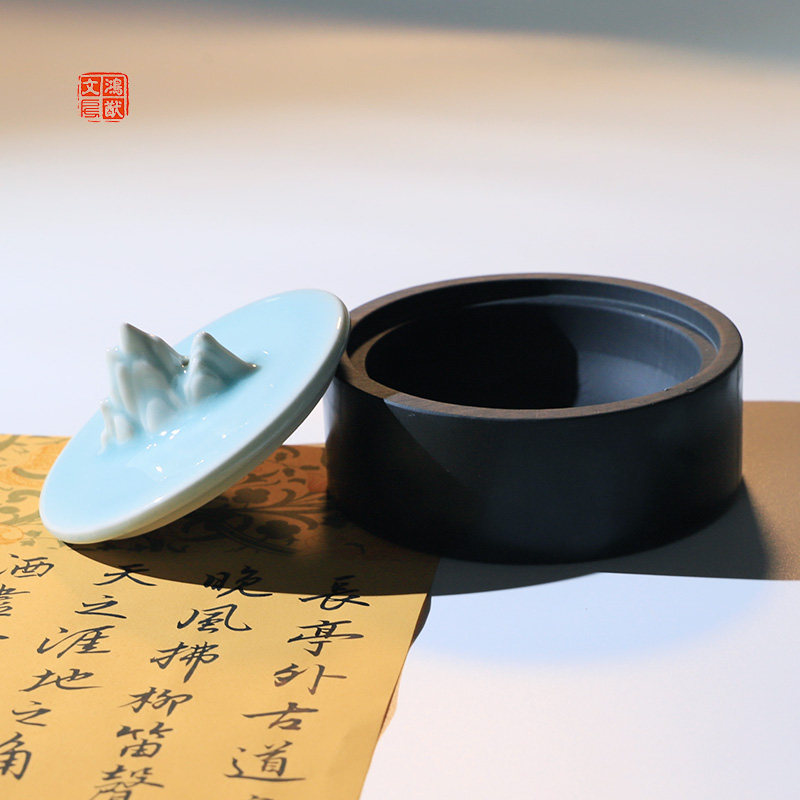 高档鸿猷文房青瓷带盖墨碟手工陶瓷流苏墨碗书法专用装墨汁的碟_虎窝淘
